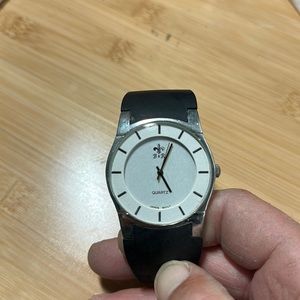 B & R watch